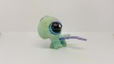   Littlest Pet Shop LPS szitakötő figura (használt, szépséghibás)